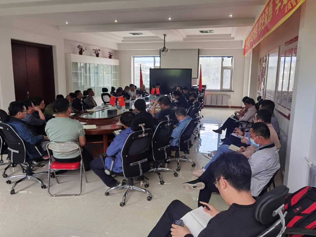 数据信息中心：加快推进省中心业务系统迁移工程.png