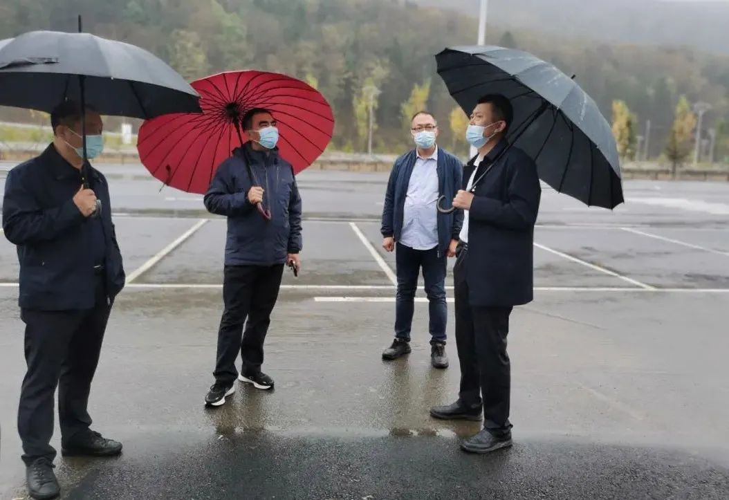 吉高集团领导班子持续加大督导力度 确保高速公路安全畅通3.jpg