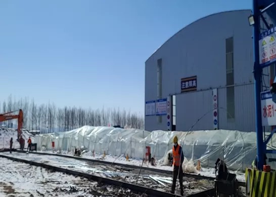要闻 一线春潮急——烟筒山至长春高速公路项目复工2.jpg