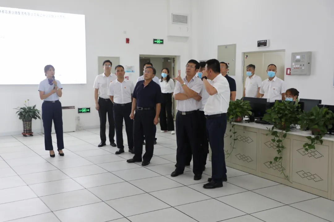 持续强化两级班子建设 不断提升高速公路运营管理全局统筹能力和管理水平2.jpg