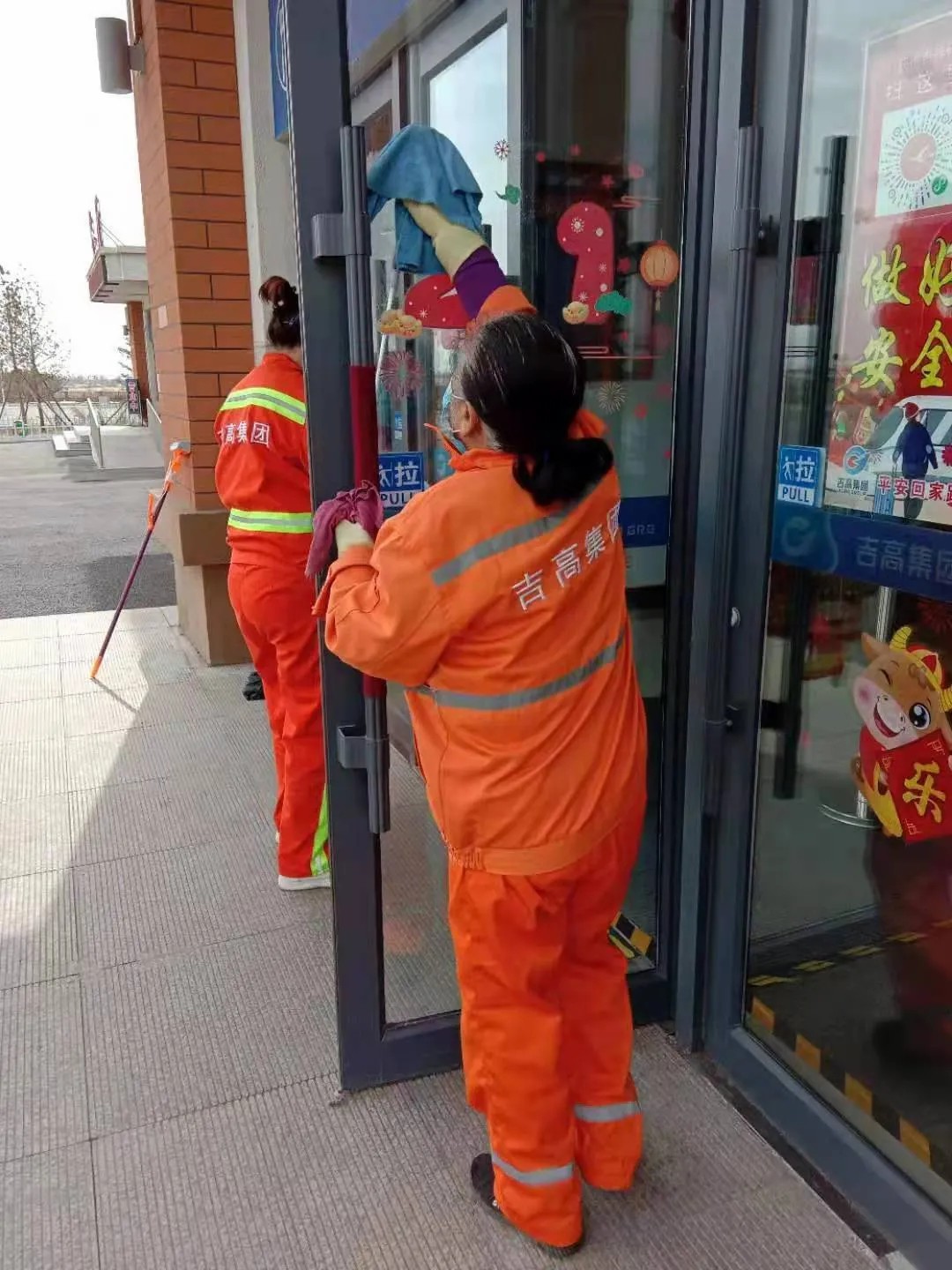服务区公司：未雨绸缪 全力做好 “五一”期间安全保畅工作1.jpg